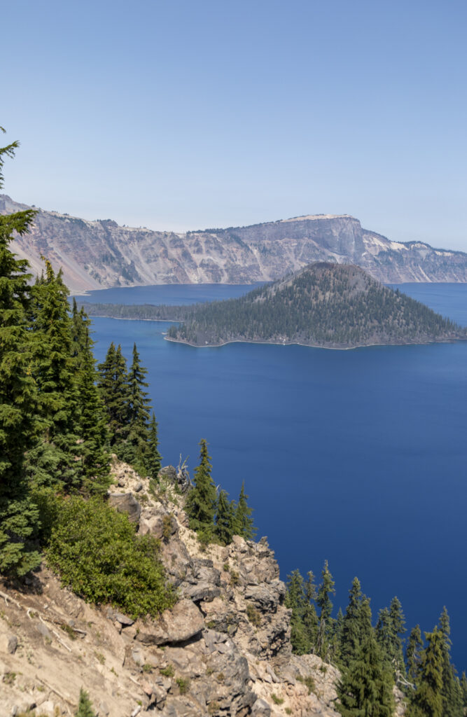 Image of Crater Lake with trees in the foreground